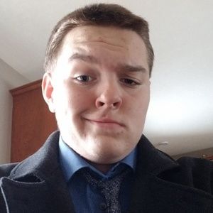 Meet your Posher, Ethan